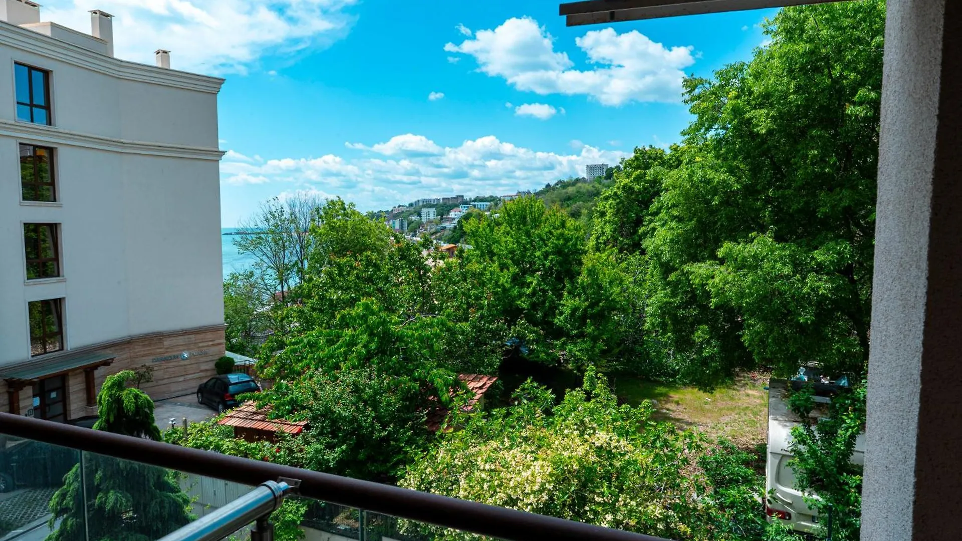 Apartment Kabakum Plaza Studios Varna Bulgaria