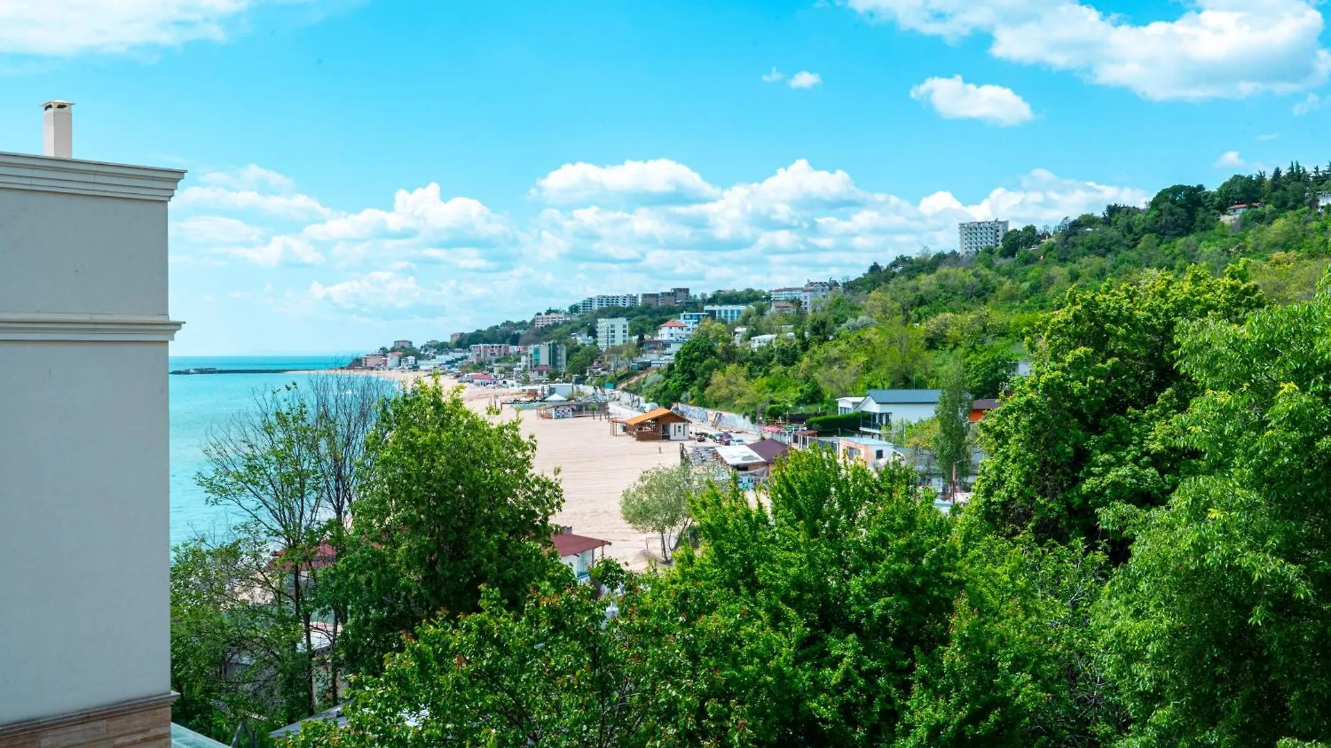 Apartment Kabakum Plaza Studios Varna Bulgaria